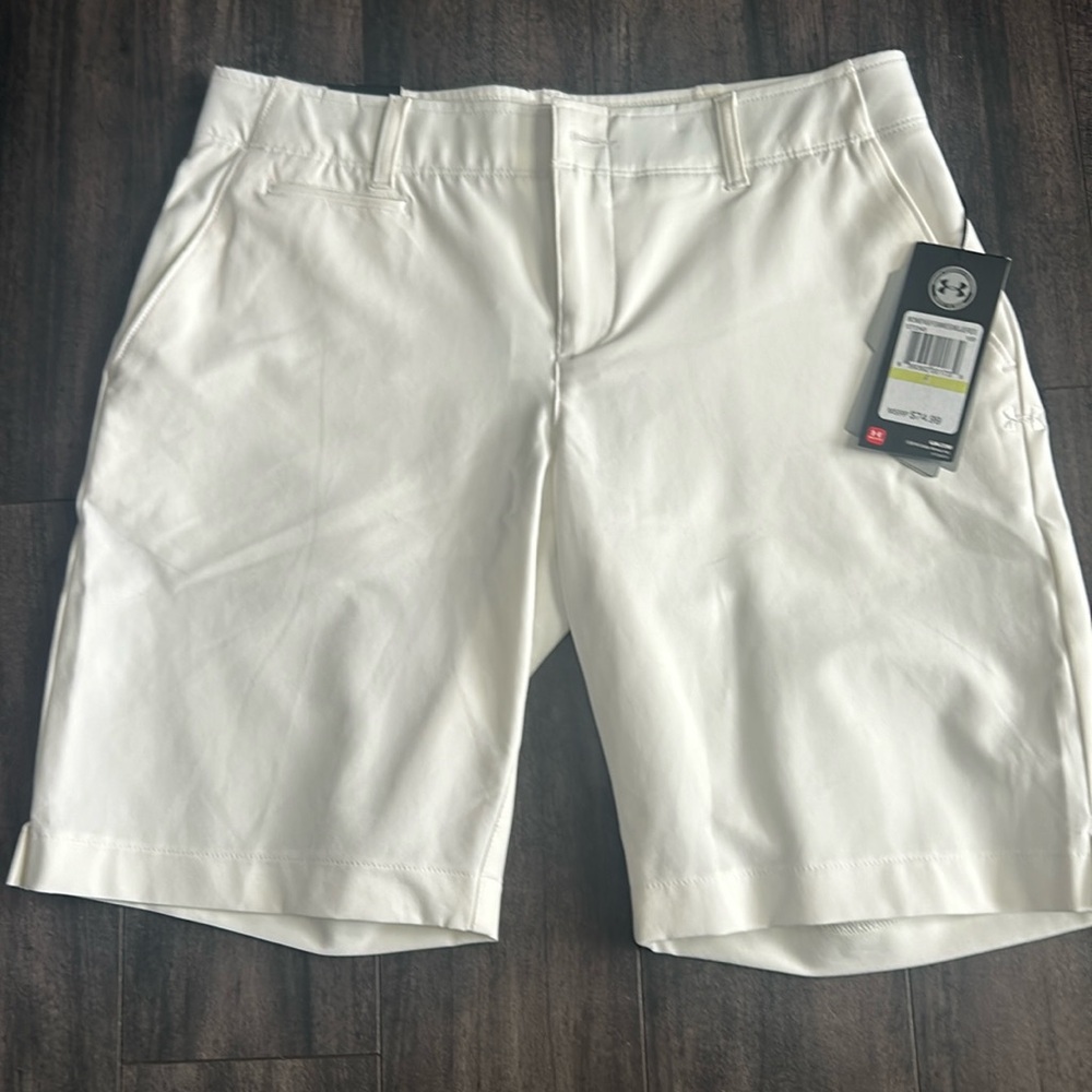 Under Armour New With Tags Women's Golf Shorts Size 4 White